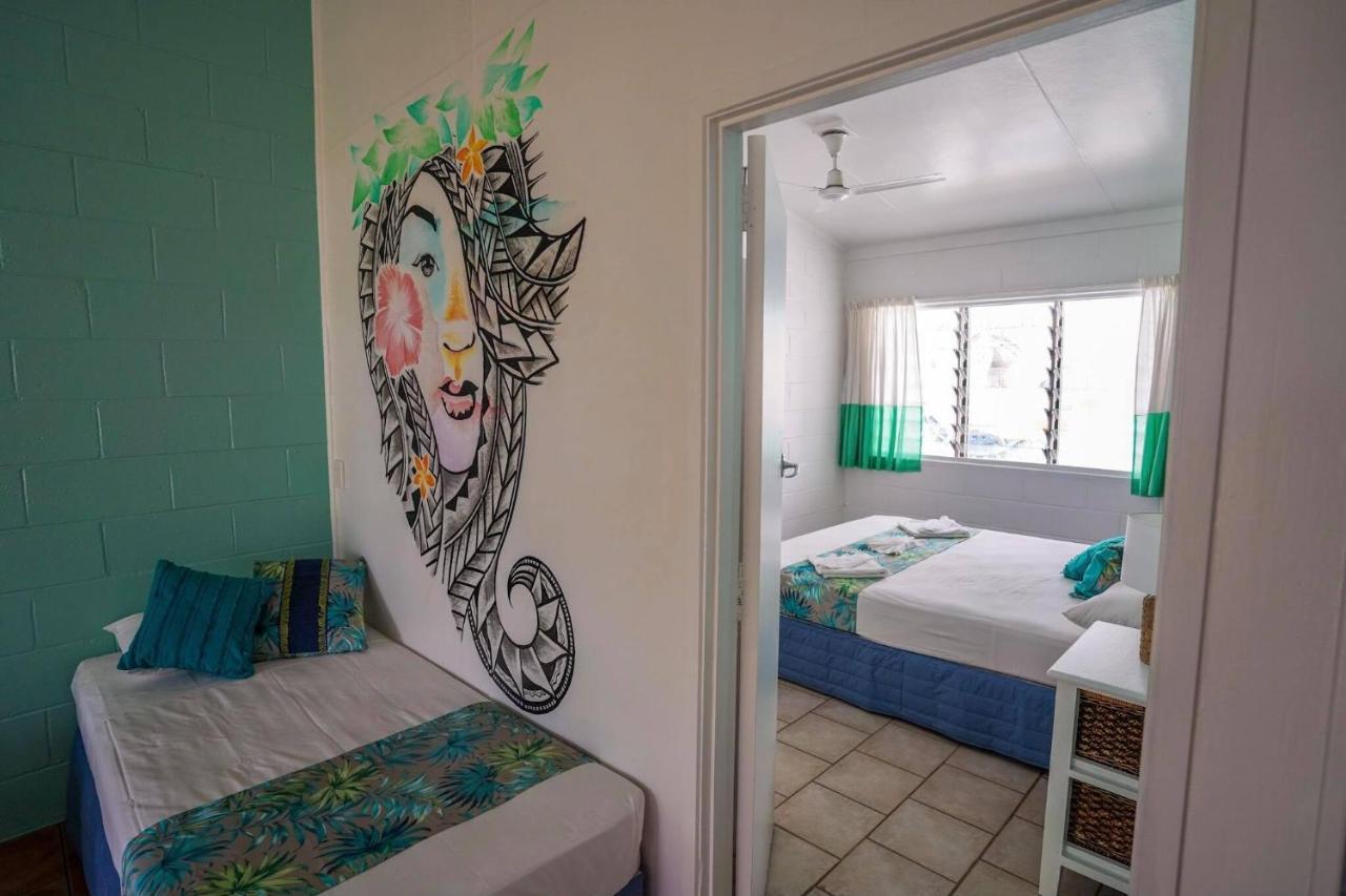The Black Pearl Beachside Apartments Rarotonga Luaran gambar