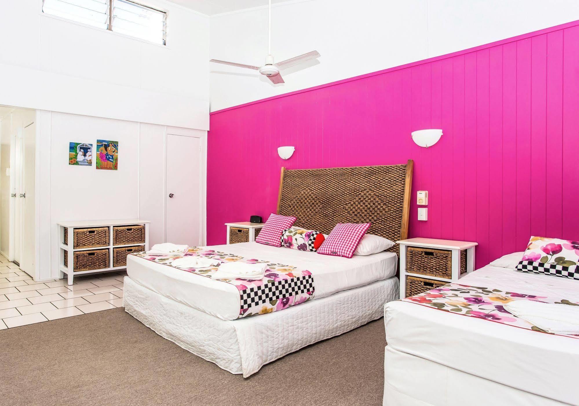 The Black Pearl Beachside Apartments Rarotonga Luaran gambar